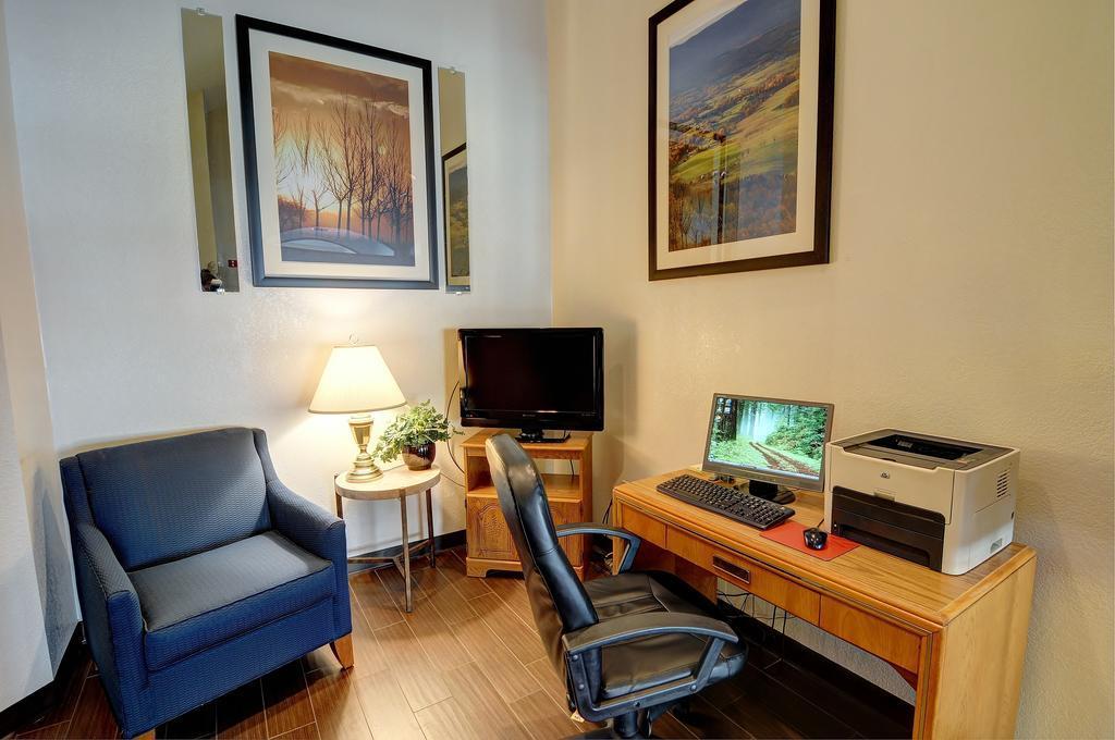 Comfort Inn Atkins-Marion I-81 Экстерьер фото