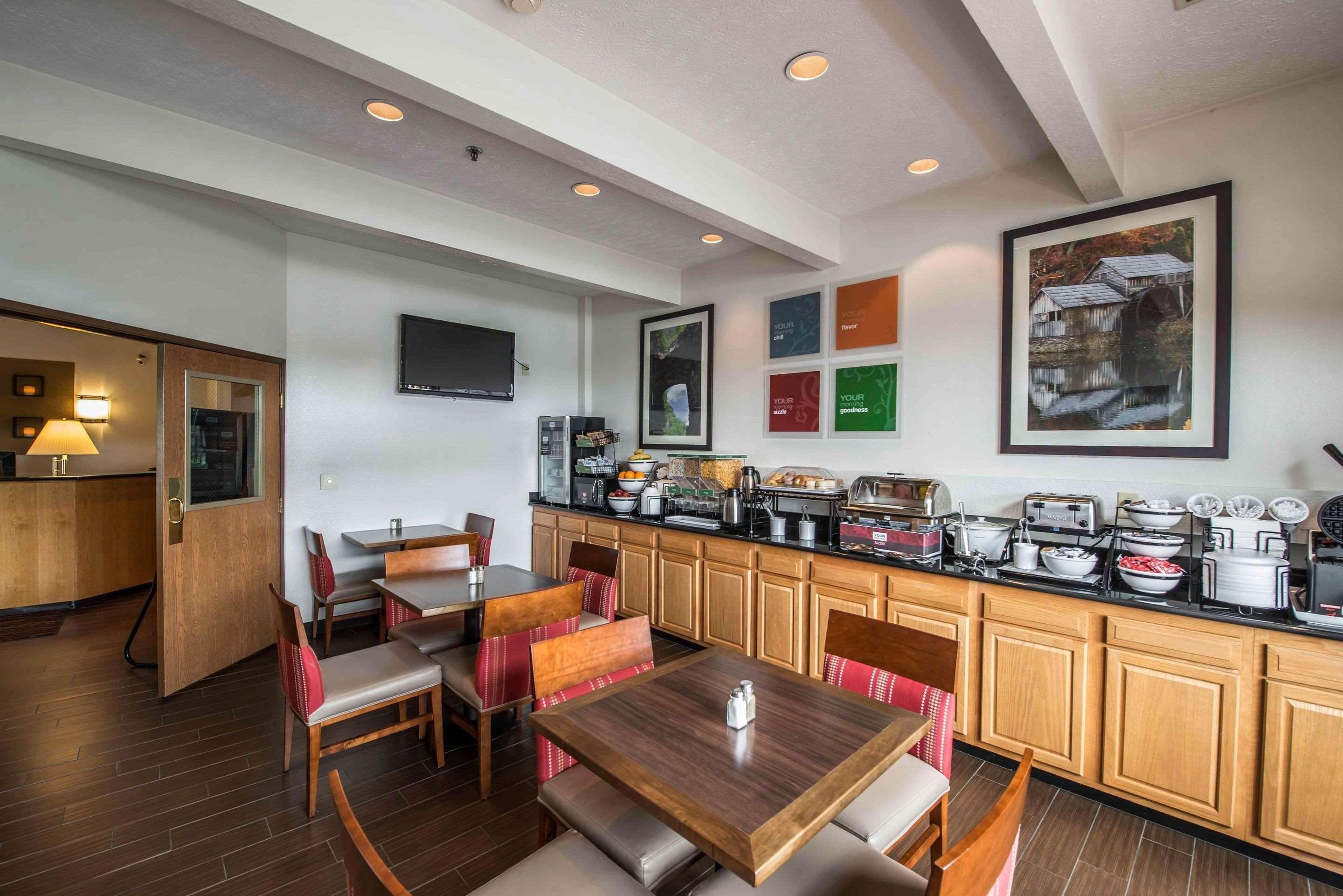 Comfort Inn Atkins-Marion I-81 Экстерьер фото