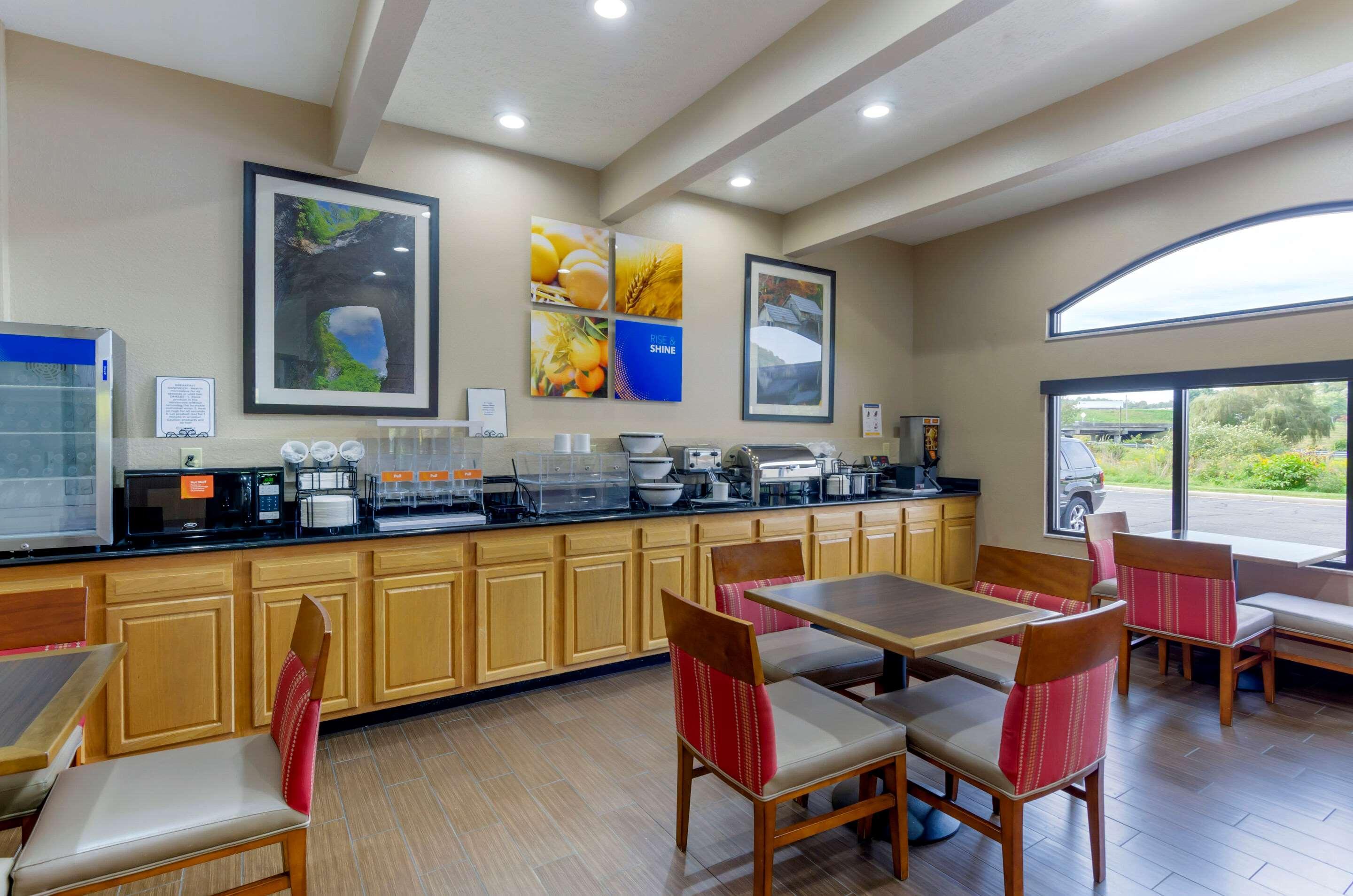 Comfort Inn Atkins-Marion I-81 Экстерьер фото