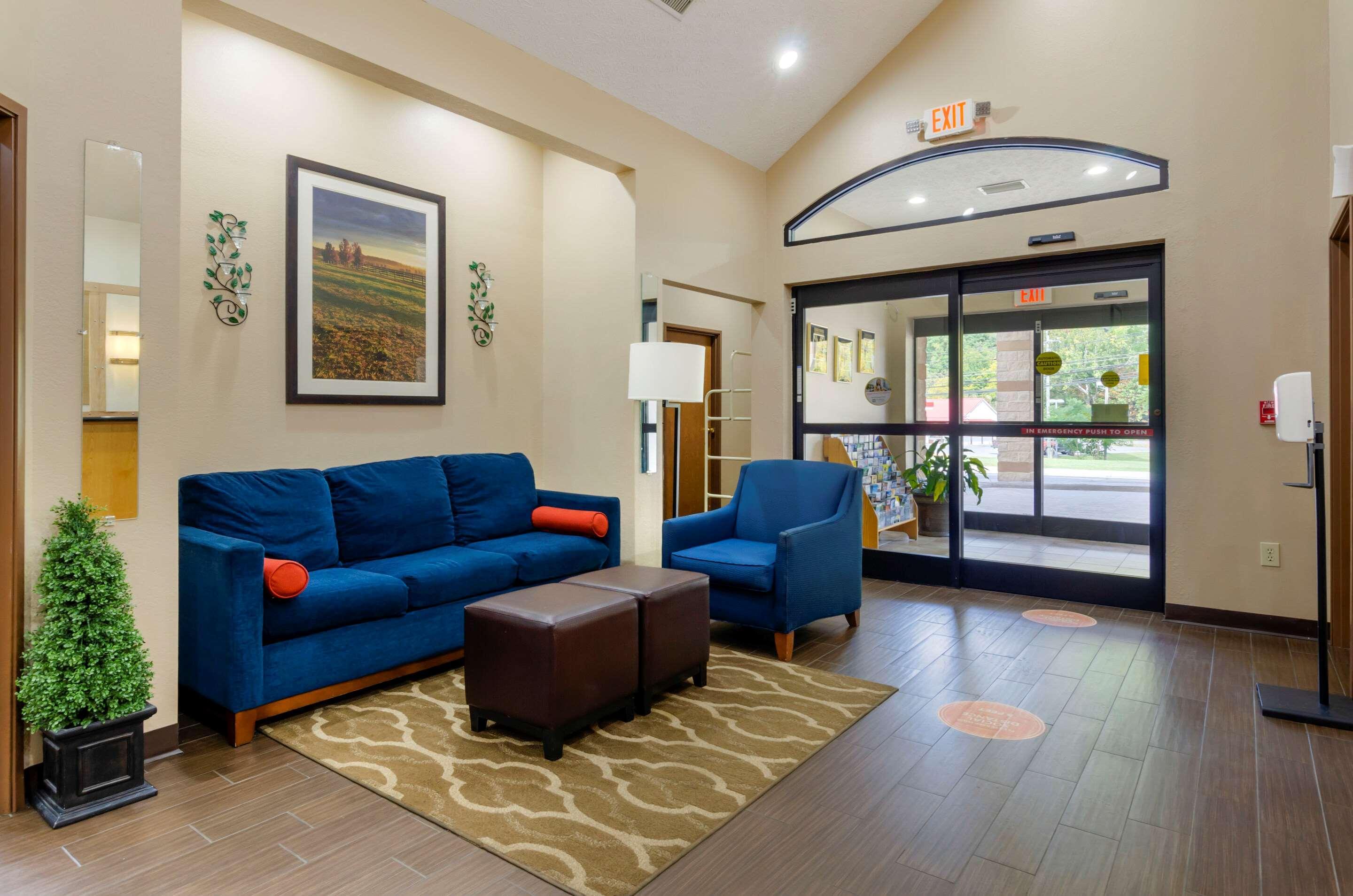 Comfort Inn Atkins-Marion I-81 Экстерьер фото