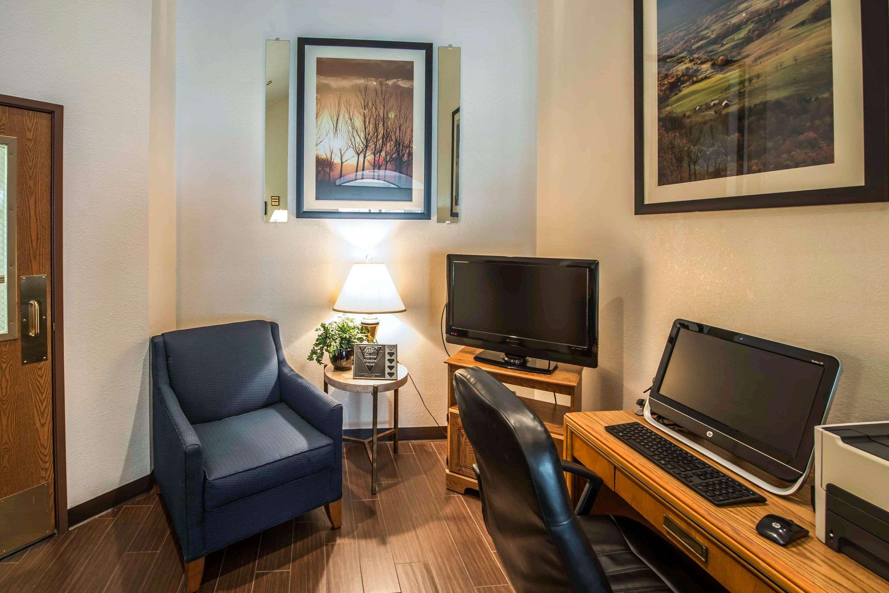 Comfort Inn Atkins-Marion I-81 Экстерьер фото