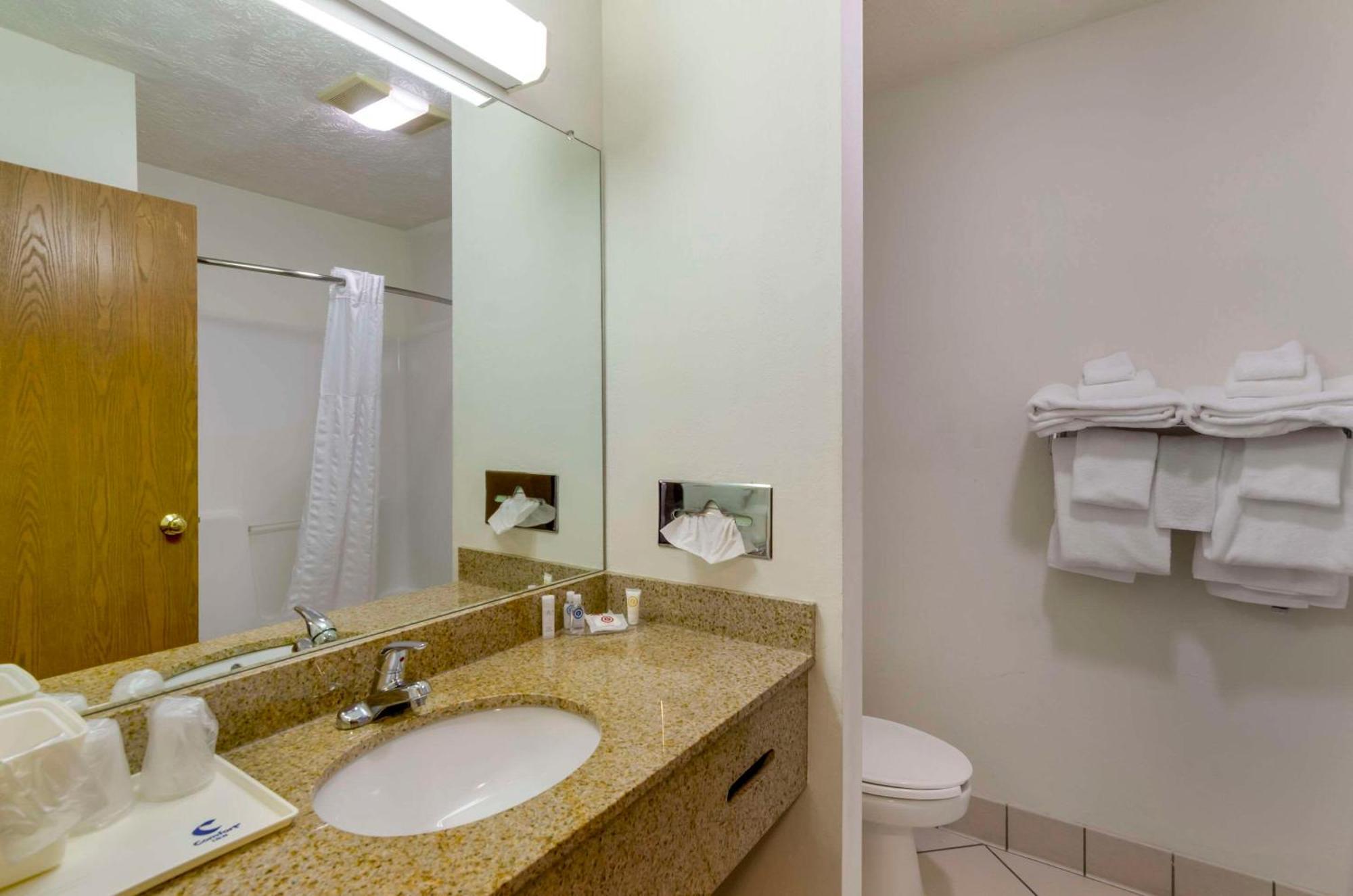 Comfort Inn Atkins-Marion I-81 Экстерьер фото